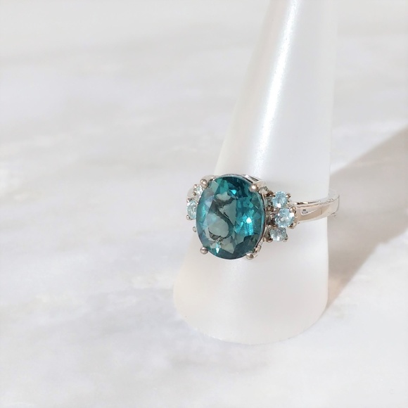 Jewelry - Blue Fluorite and Paraiba Apatite Ring